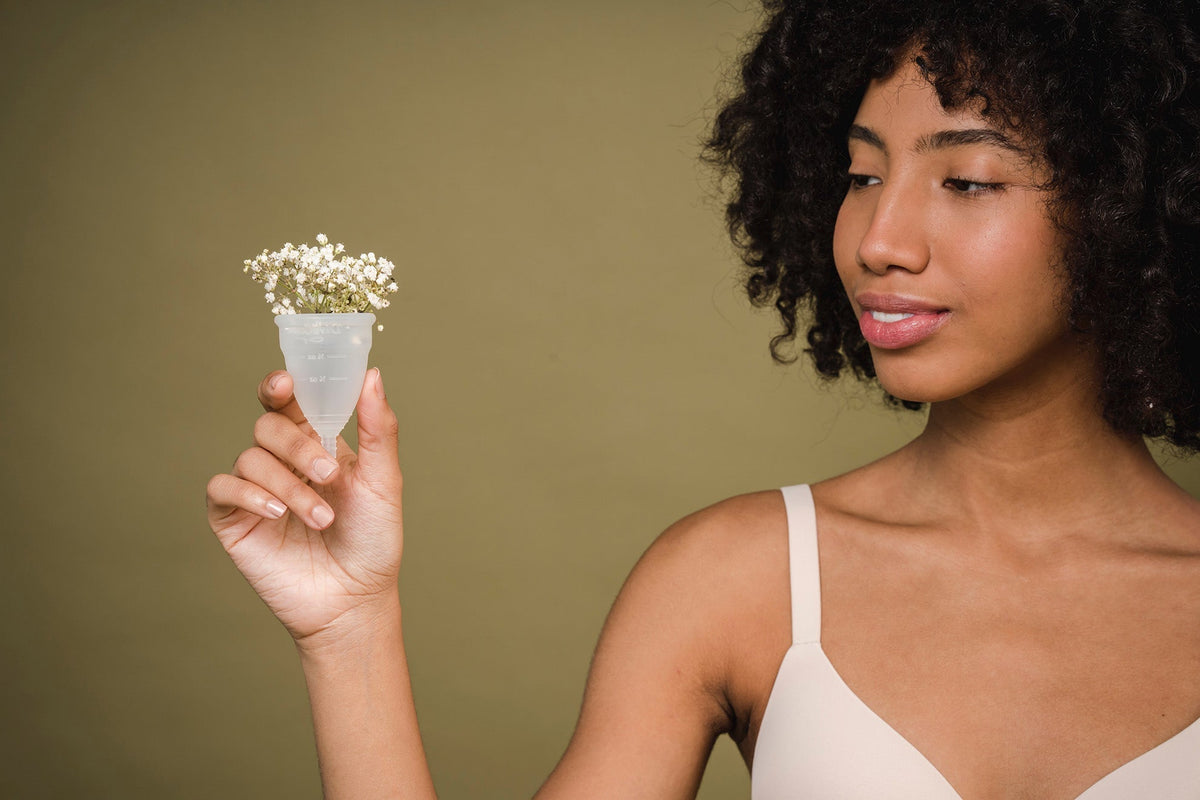 Douleurs menstruelles? Voici 10 conseils afin de diminuer les douleurs pendant tes règles.